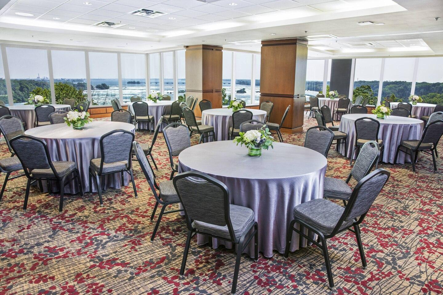Marriott Fallsview & 4*