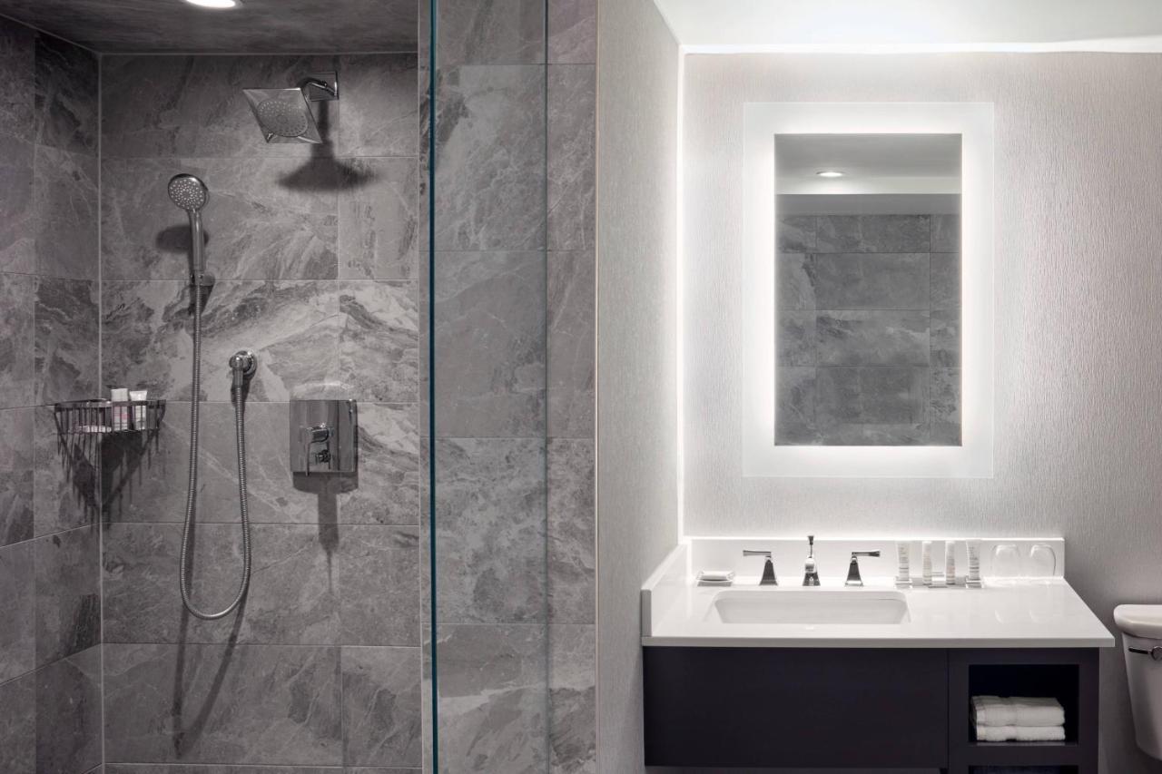 Marriott Fallsview & Hotel 4*