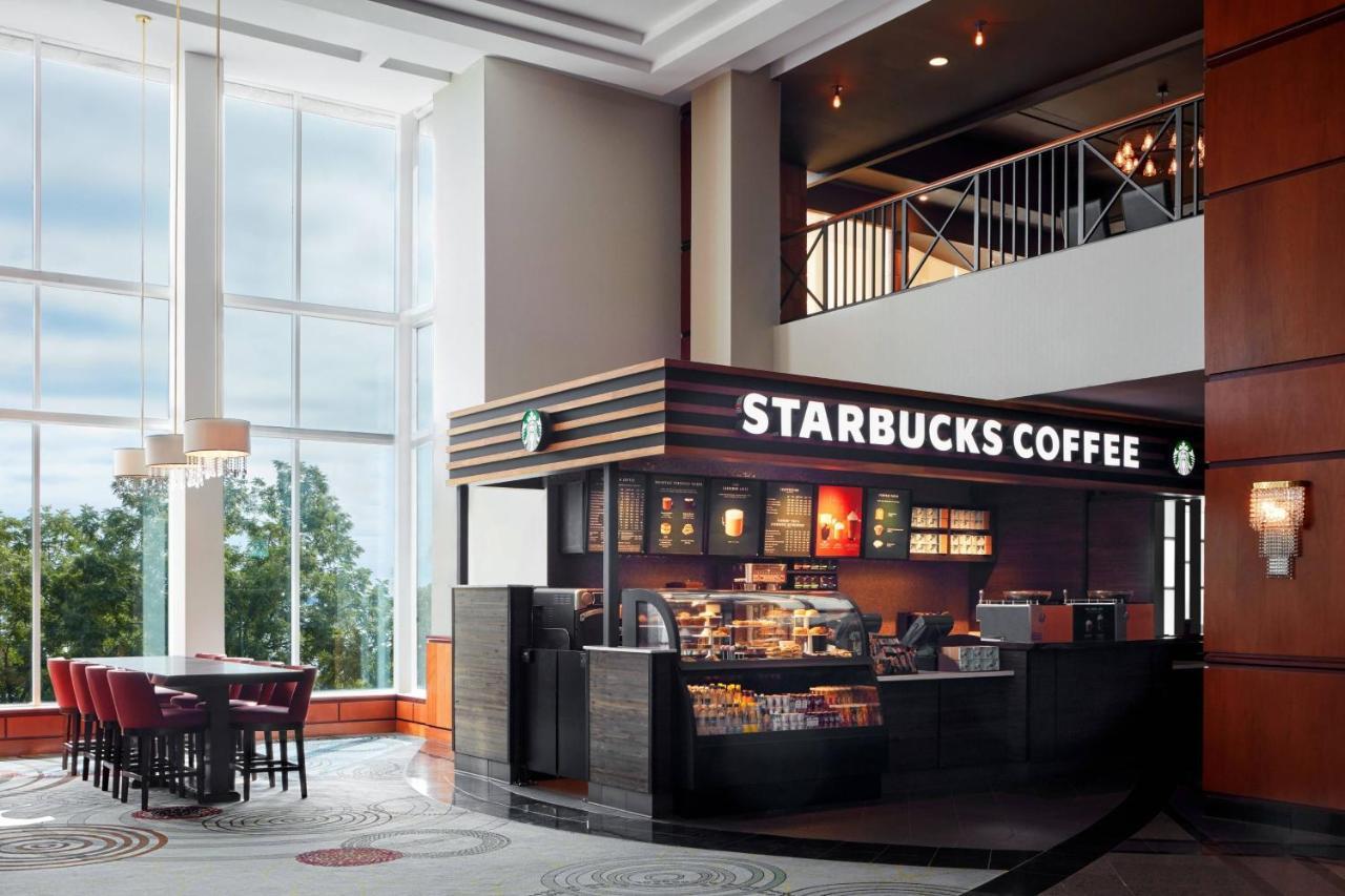 Marriott Fallsview & 4* Niagara Falls