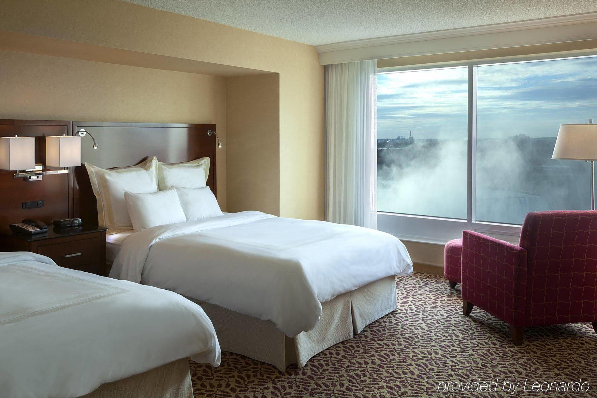 Marriott Fallsview & Hotel 4*